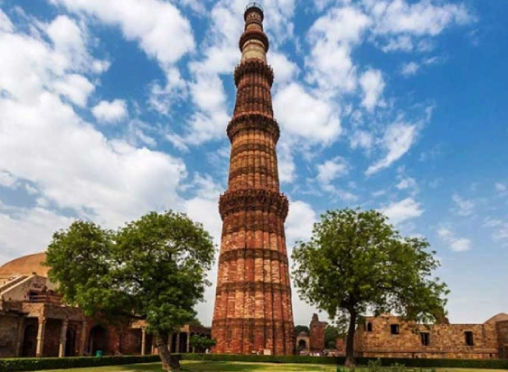 Private Delhi Tour by Car and Driver